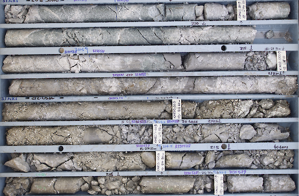 Figure 6 &ndash; KARDD0009 Core Photograph, 208.50 &ndash; 216.49m